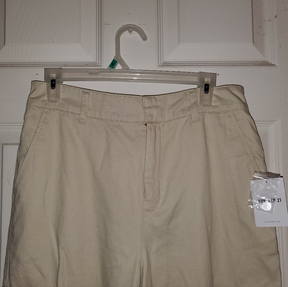 5 for $20 | NWT Forever 21 Cargo Joggers - Picture 5 of 16